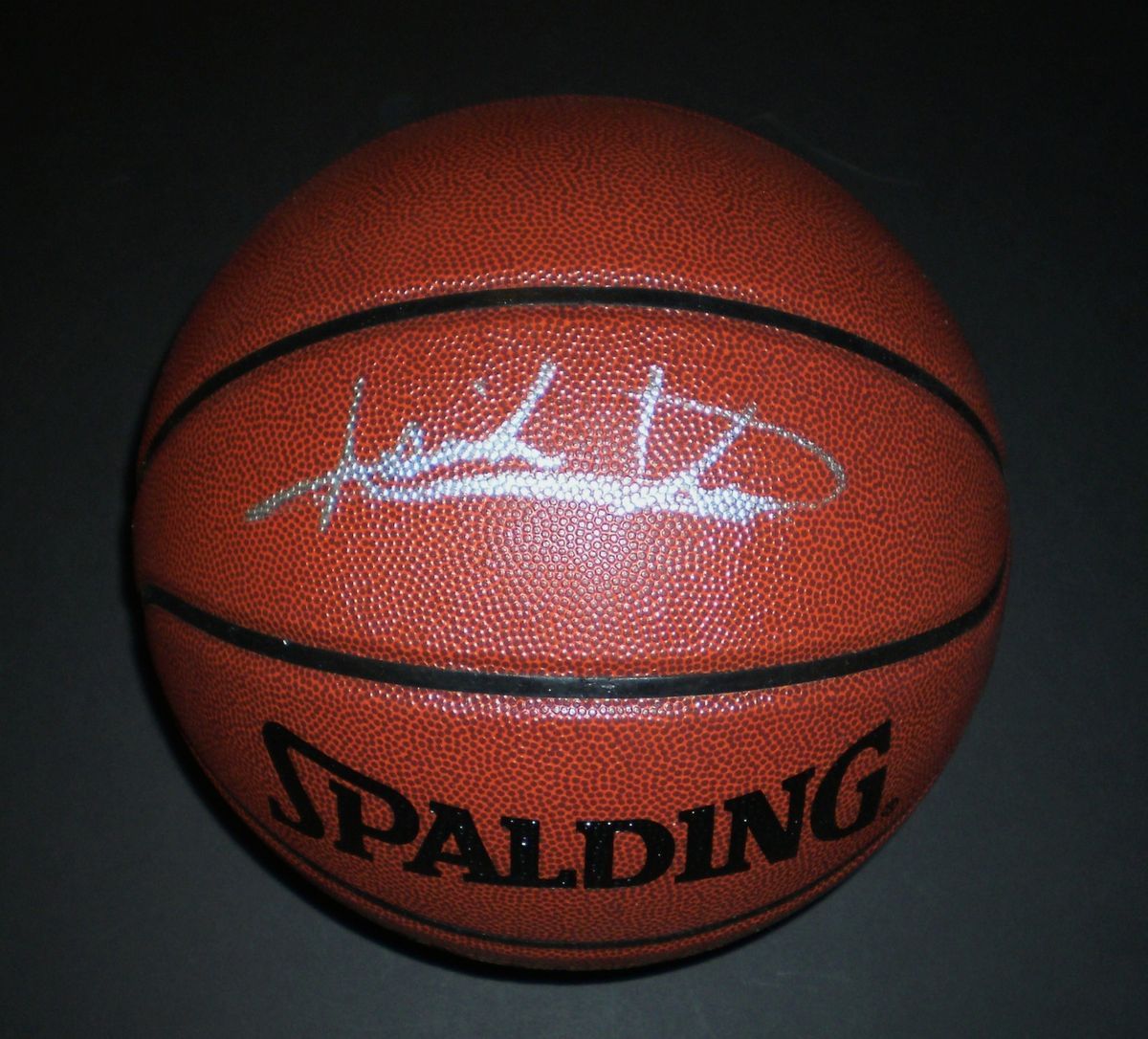   Thomas Signed Spalding NBA Basketball Detroit Pistons Auto Indiana PSA