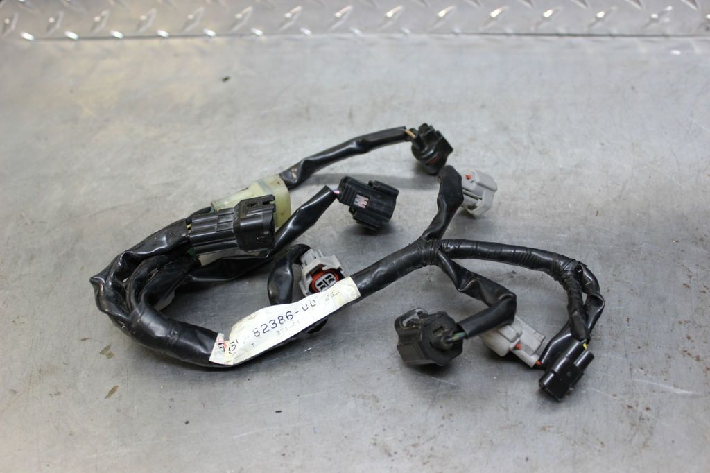 03 04 05 Yamaha YZFR6 R6 Fuel Injector Harness B152 #13623