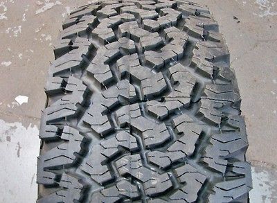   70R16 BFGOODRICH A/T T/A KO 118Q 8PLY TIRE (Specification 305/70R16