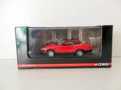 VANGUARDS 1/43 VA10503 TRIUMPH TR7 CARNELIAN RED