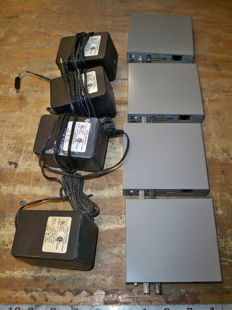 Lot of 4 Allied Telesis at MC13 Ethernet Media Converter w Power 