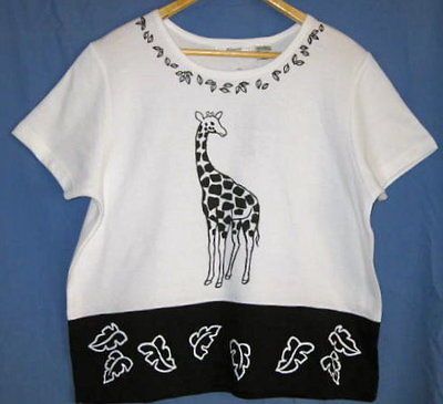 Black and White Top Giraffe PXL B44 Petite XL 44 Keneth Too New