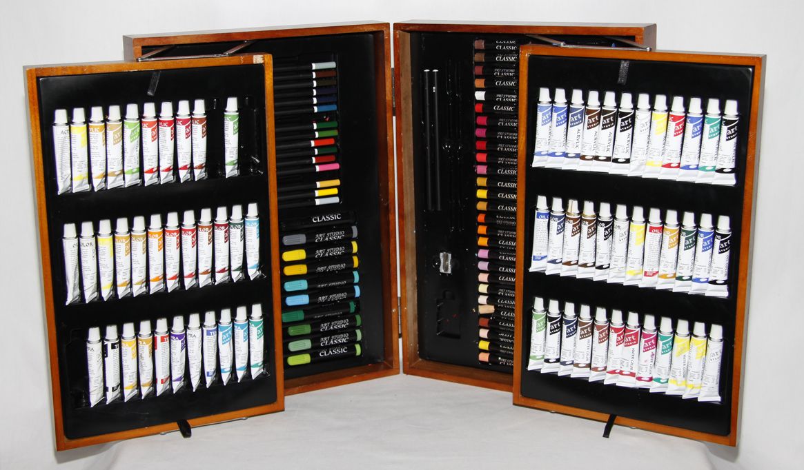 Traveling Art Studio Battat Kit Set Oil Acrylic Water Paints and More 