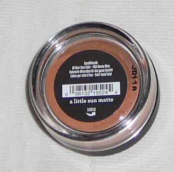 Bare Escentuals Minerals A LITTLE SUN MATTE Face Color Powder Bronzer 