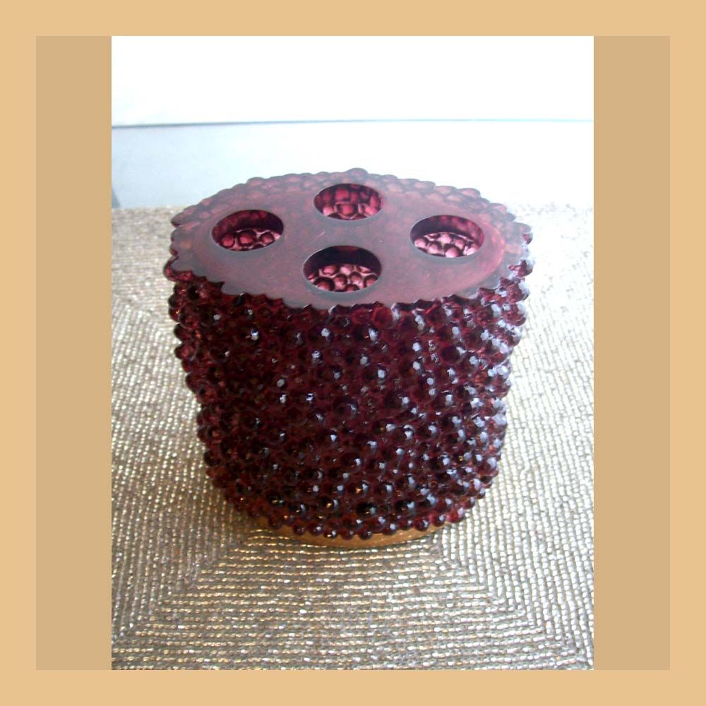   Burgundy Toothbrush Holder★bath Accent Interior Design Decor