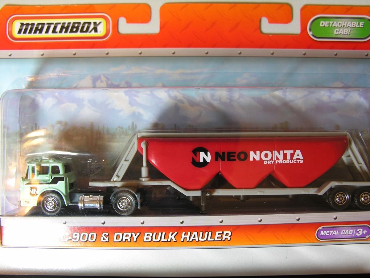 Matchbox Super Convoy Big Rig Ford C 900 Dry Bulk Hauler Turquoise 