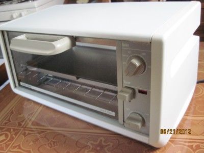 Black & Decker Spacemaker Under Counter Toaster Oven NICE TRO200 TY2