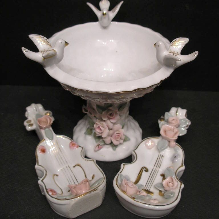   delivery confirmation vintage lefton bird bath hangings milk china set