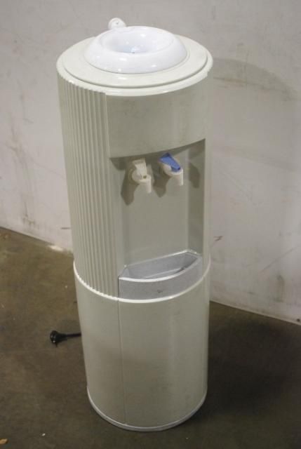 Oasis Bottled Water Cooler Dispenser White 500088