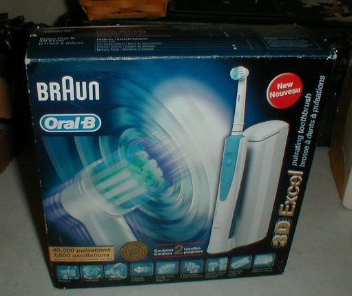 ventilator Beschrijving protest Braun Oral B 3D EXCEL Electric Toothbrush D 17525 w/Charger & 2 on PopScreen