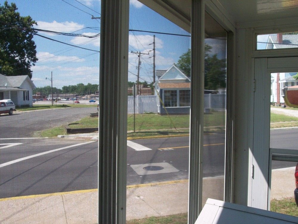 Sunroom Portable Office Smoke Breakroom Trailer Display