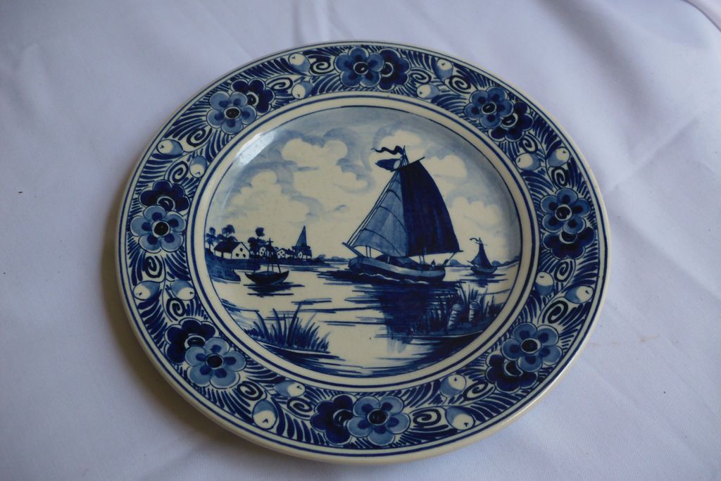 Delfts Blauw RAAM Dutch Scene Holland 8  inch Hanging Plate