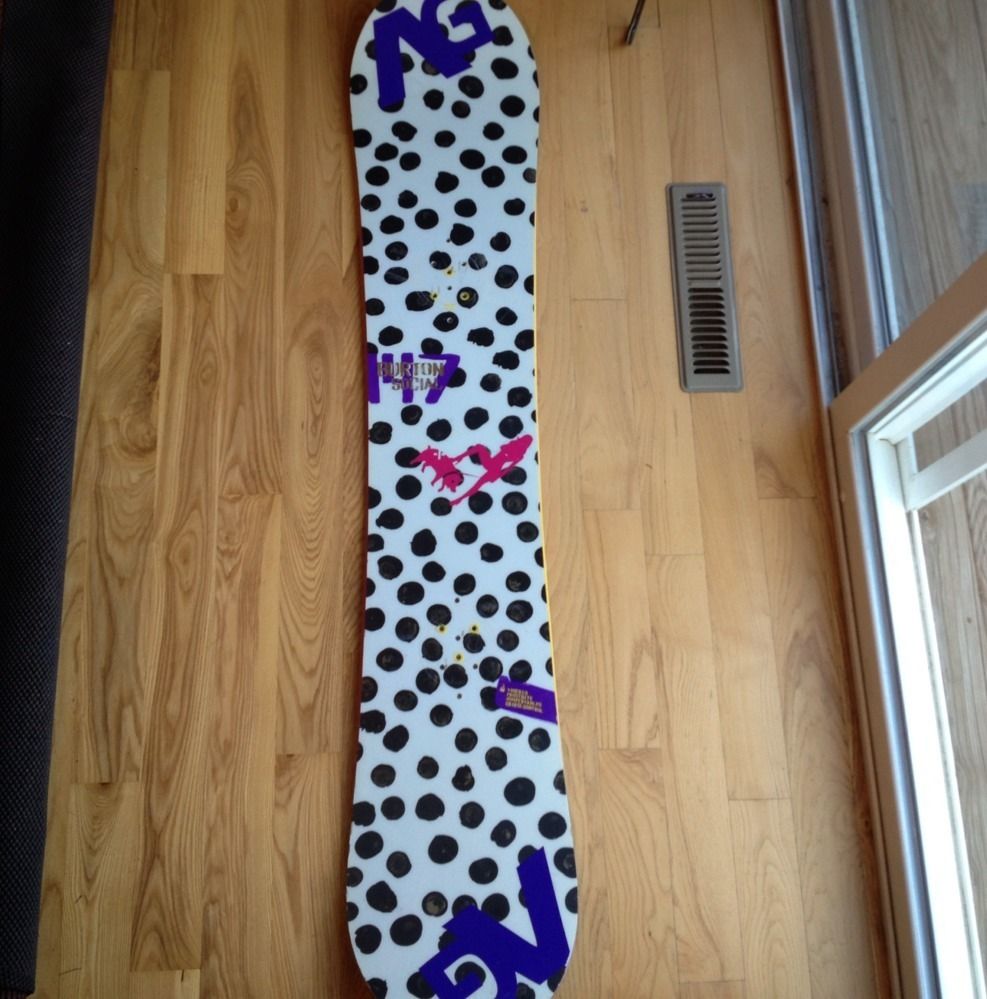 2011 Burton Social 147 Womens Snowboard V Rocker Blender Feelgood