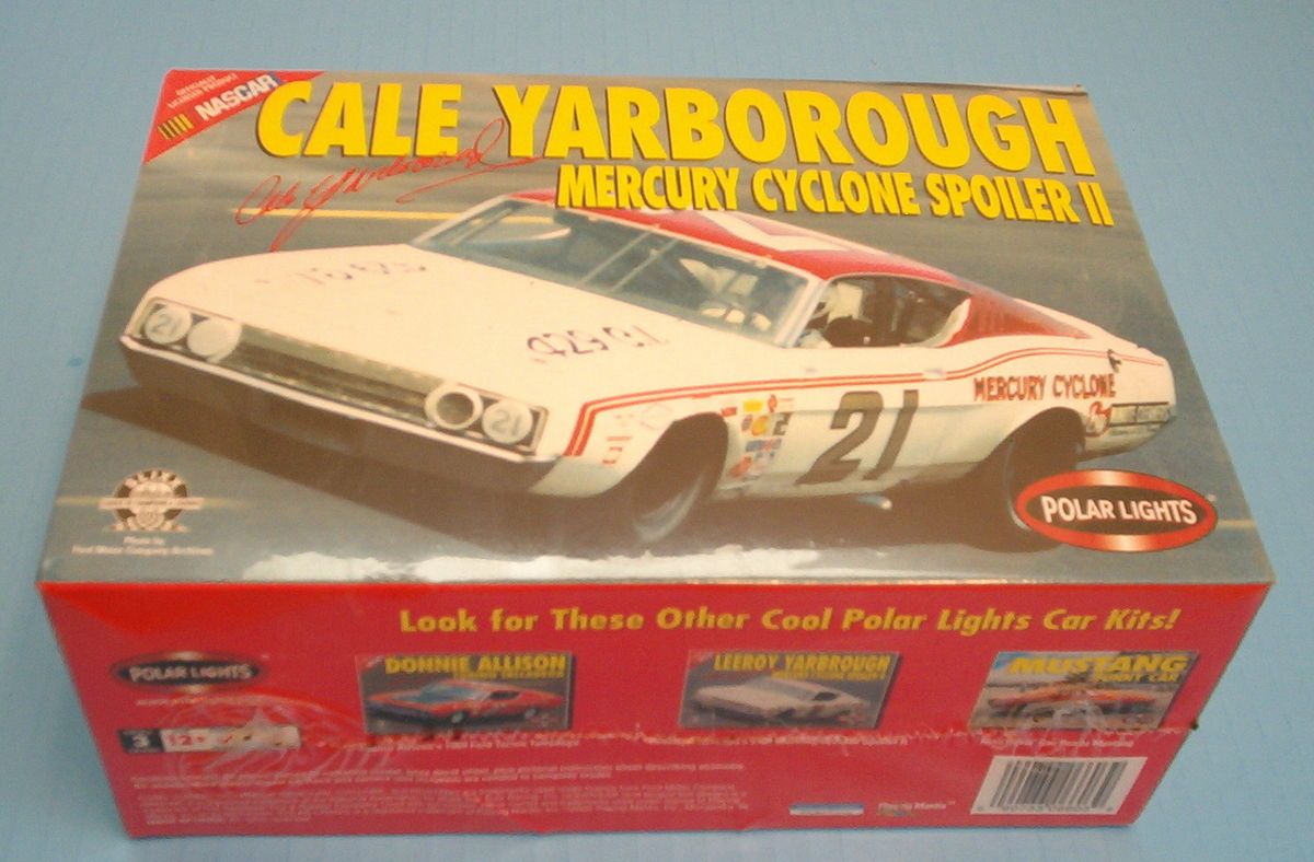 Cale Yarborough Mercury Cyclone Spoiler ll 1 25 scale Hobby Time Model 