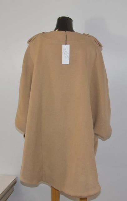 Joy Cioci Size Medium Camel Wool Claire Cape