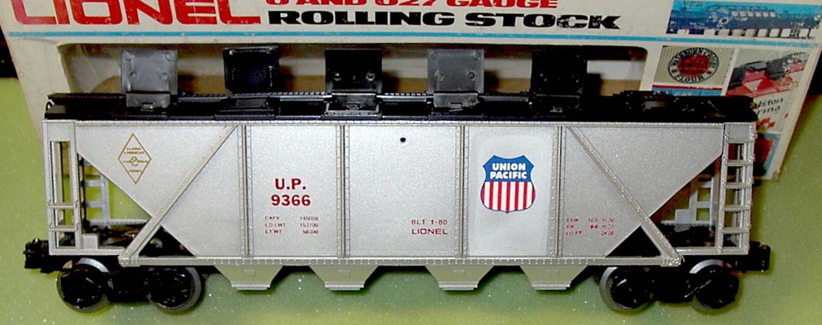 Vintage Lionel 9366 Farr 2 Union Pacific Covered Quad Hopper O Scale