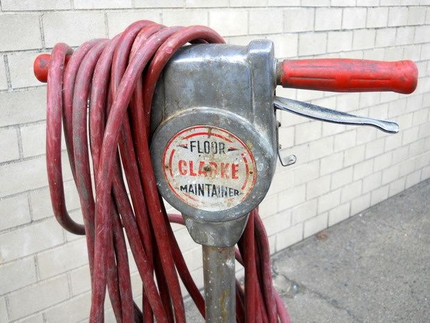 Clarke 19 Vintage Floor Maintainer Electric Cord Buffer Sander