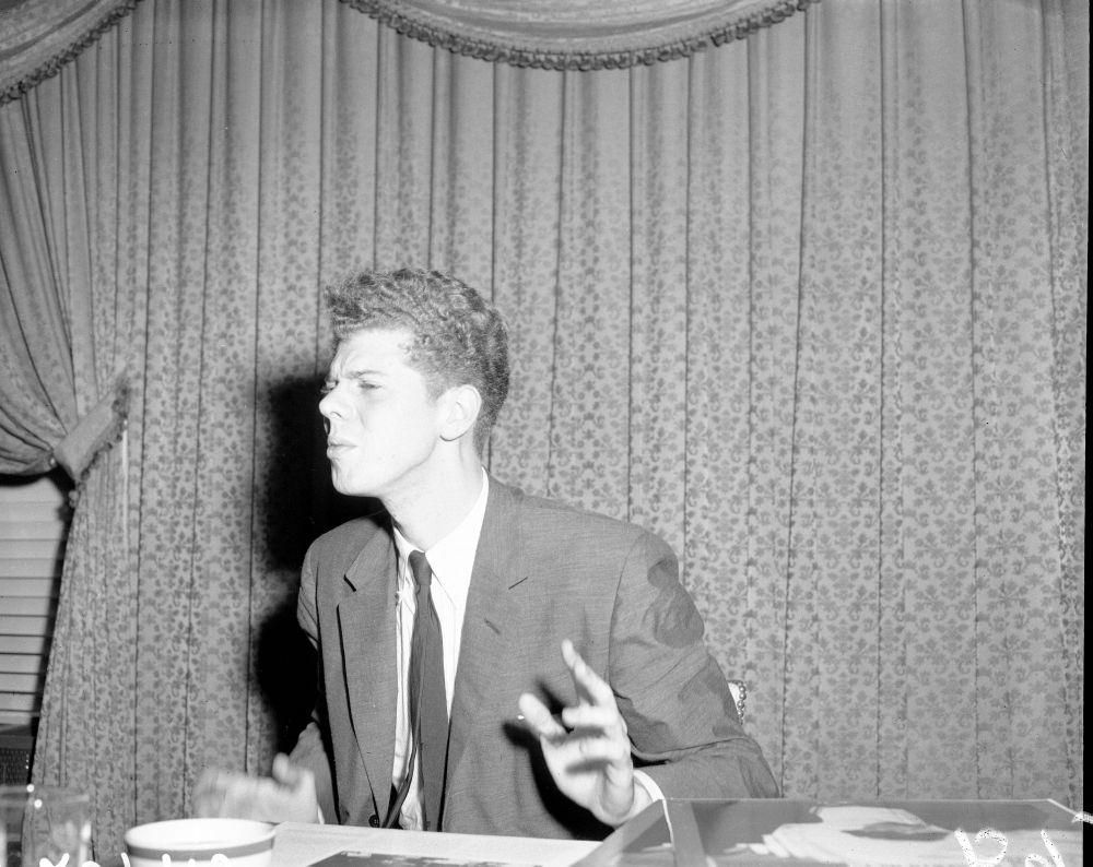 1958 4x5 Negative Van Cliburn Pianist at Ambassador Hotel