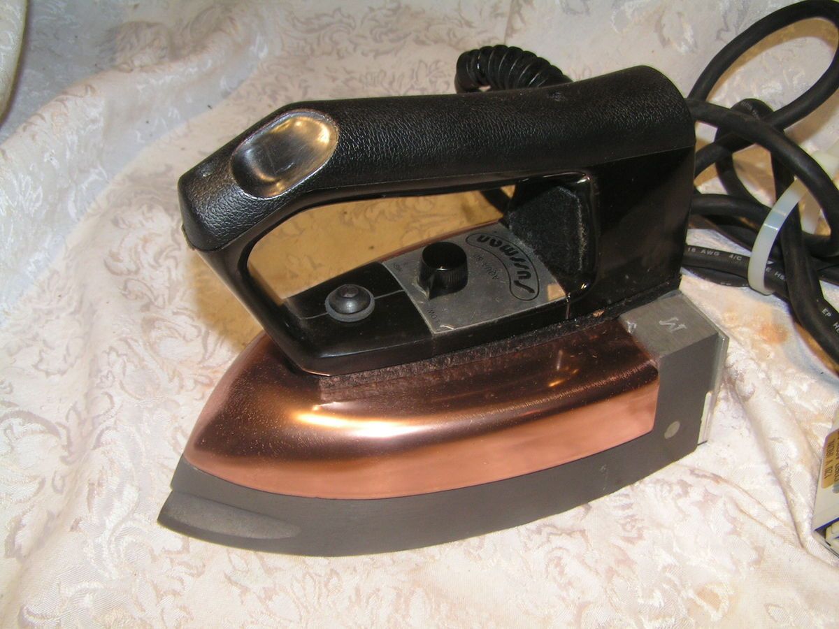  Sussman Aqua 80 Commercial Steam Iron