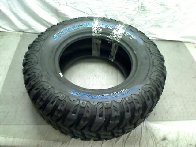 Cooper Discoverer STT All Terrain Tire 33 1250R17 114QR $278 00 TADD