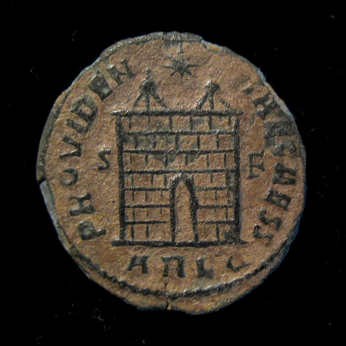 CONSTANTIUS II (as Caesar) 324 337 A.D IMPERIAL ROME AE 3 ARLQ ARLES