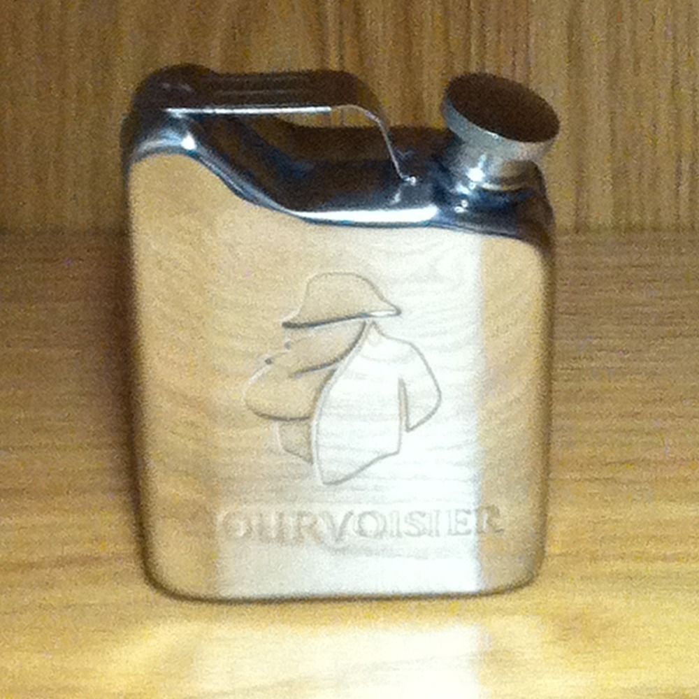 NEW COURVOISIER COGNAC NAPOLEON FLASK STAINLESS STEEL 6OZ POCKET FLASK