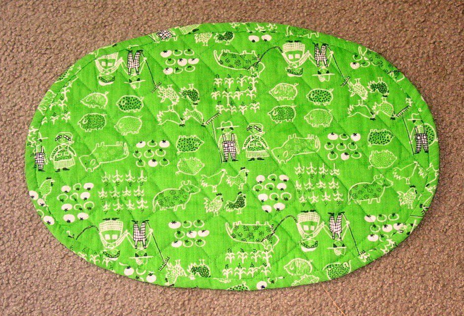  1960s Quilted Placemat Farm Farmer Wife Pigs Cow Chicken Corn