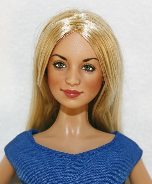  Repaint OOAK  Penny  The Big Bang Theory Kaley Cuoco 5 Days