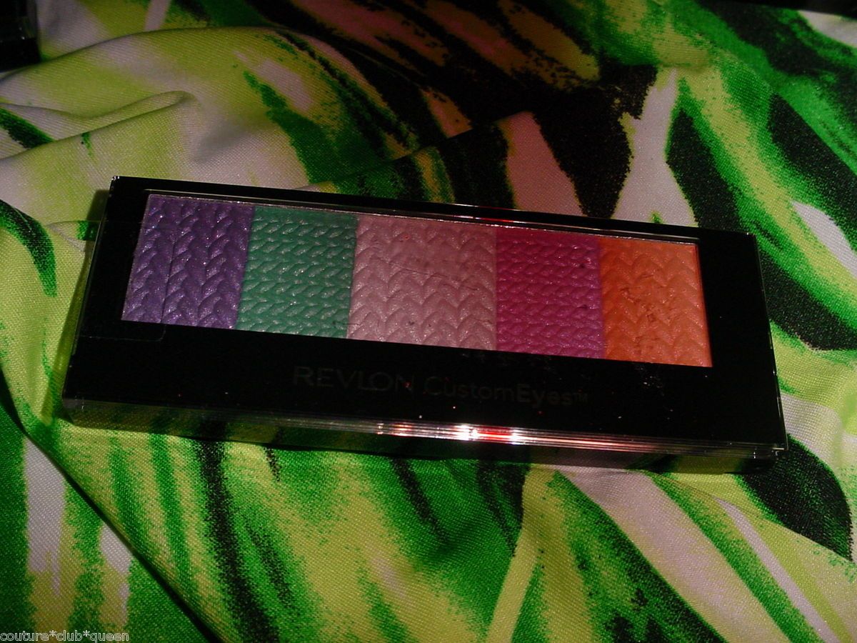 Revlon New Custom Eyes Eyeshadow Palette Party Pops