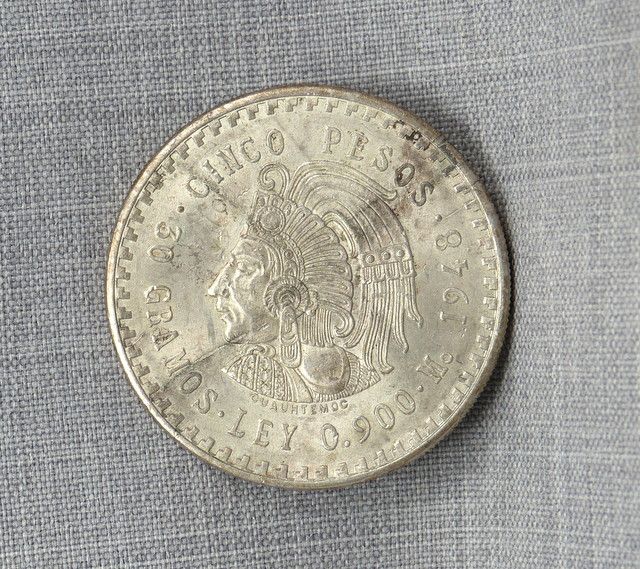 Mexico 1948 Cuauhtemoc 90 Silver Cinco Pesos Coin