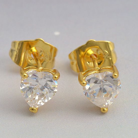 Lovely 9K Yellow Gold Filled CZ Heart Stud Earrings E785