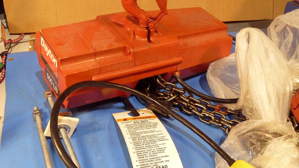 Dayton 4Z811B 500lbs Ceiling Hoist for Garage or Warehouse