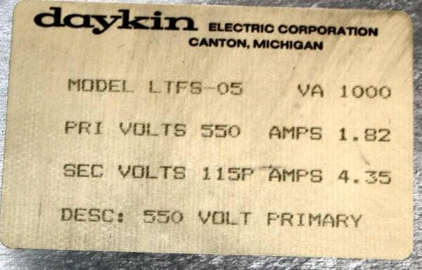 Daykin Transformer Disconnect Switch 1 0KVA 1000VA 550V 115VAC 4 35A