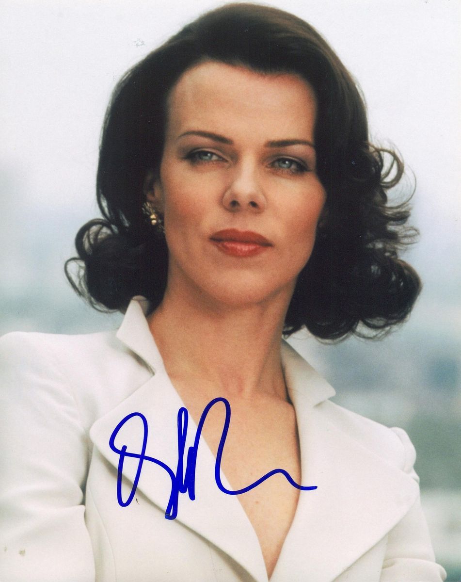 Autographed Debi Mazar as Shauna in Entourage