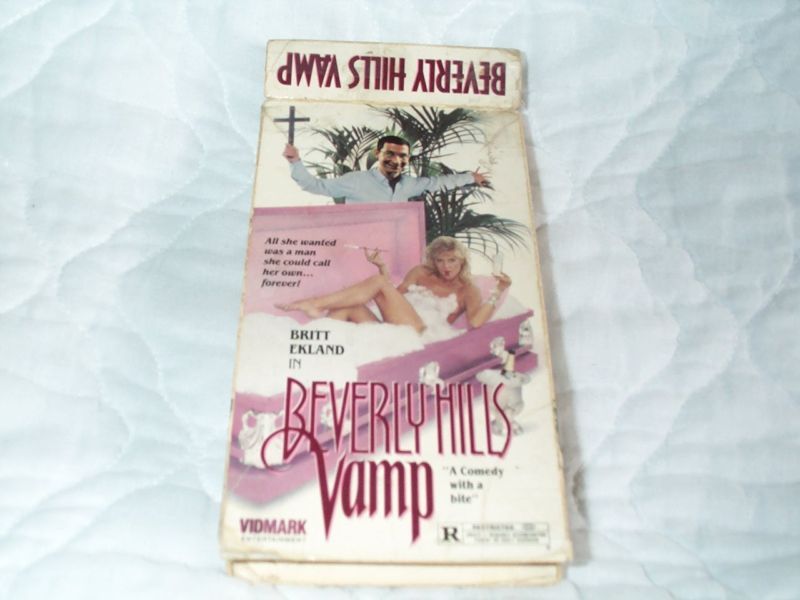 Beverly Hills Vamp VHS Britt Ekland Eddie Deezen Comedy