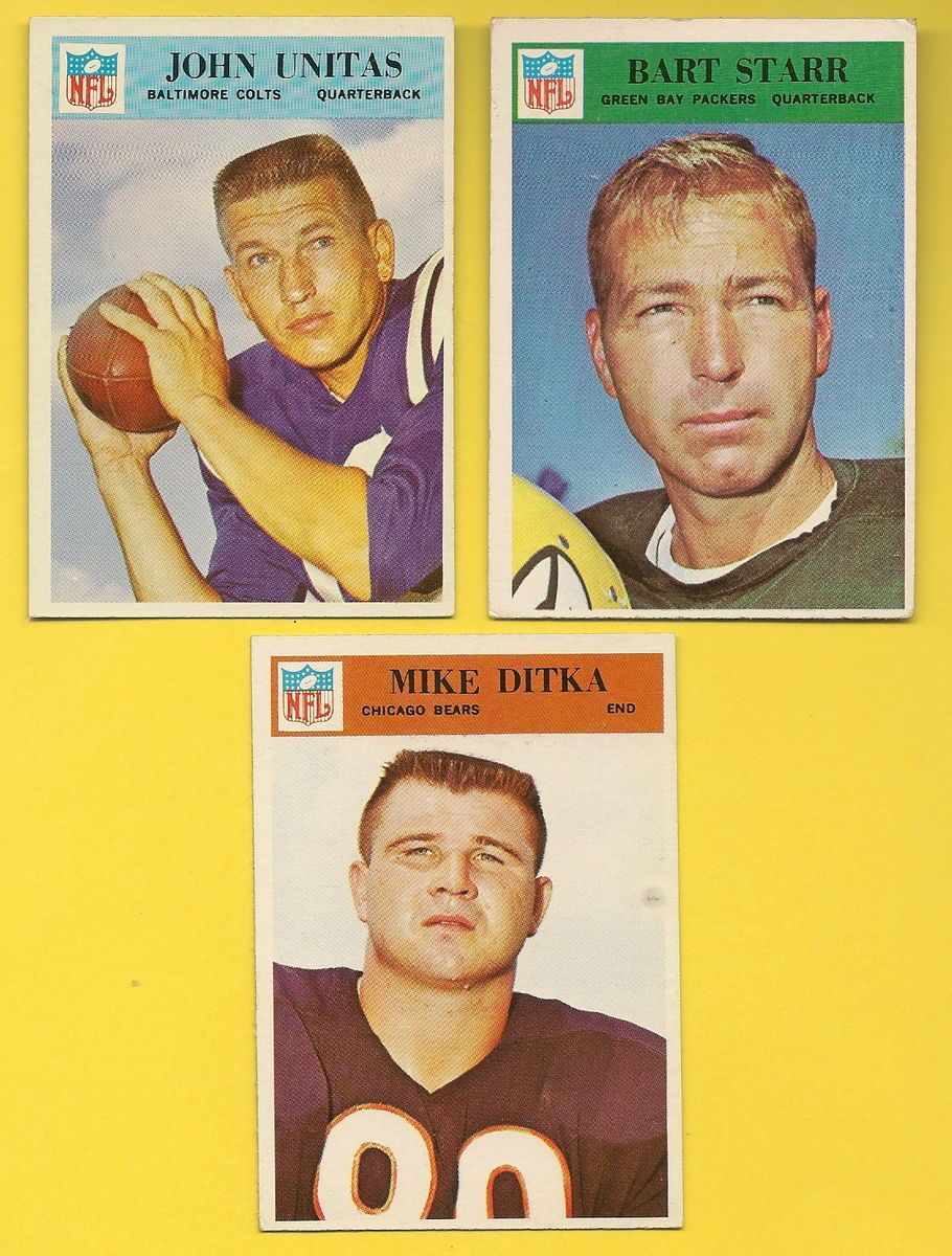 1966 JOHN UNITAS 24 MIKE DITKA 32 BART STARR 88 3 CARD LOT