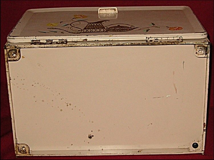 Vntg 1960s 70s Pink Tin Kitchen Bread Box Cutting Board