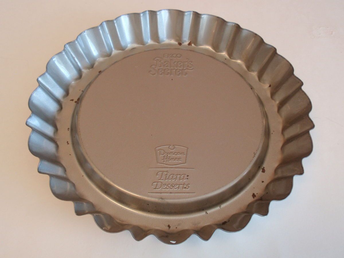 Vintage Ekco Bakers Secret Duncan Hines Tiara Desserts Pie Pan Non