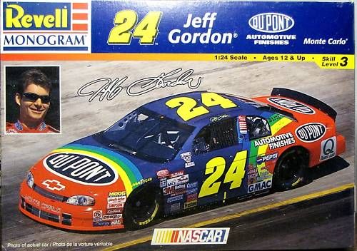  Revell 24 Jeff Gordon 1998 Dupont Chevy Monte Carlo