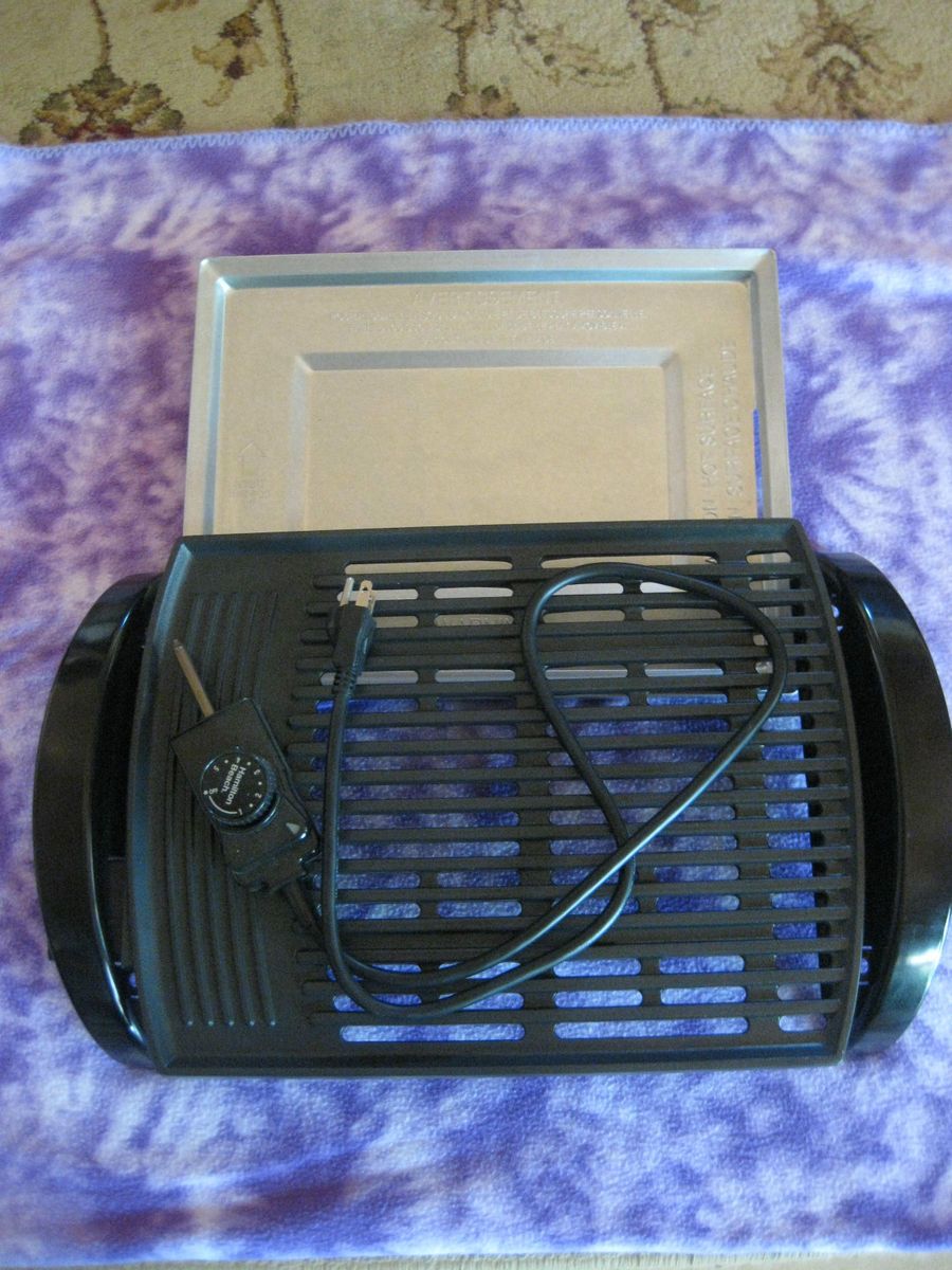 Indoor Grill Pan with Drip Tray No Original Box New