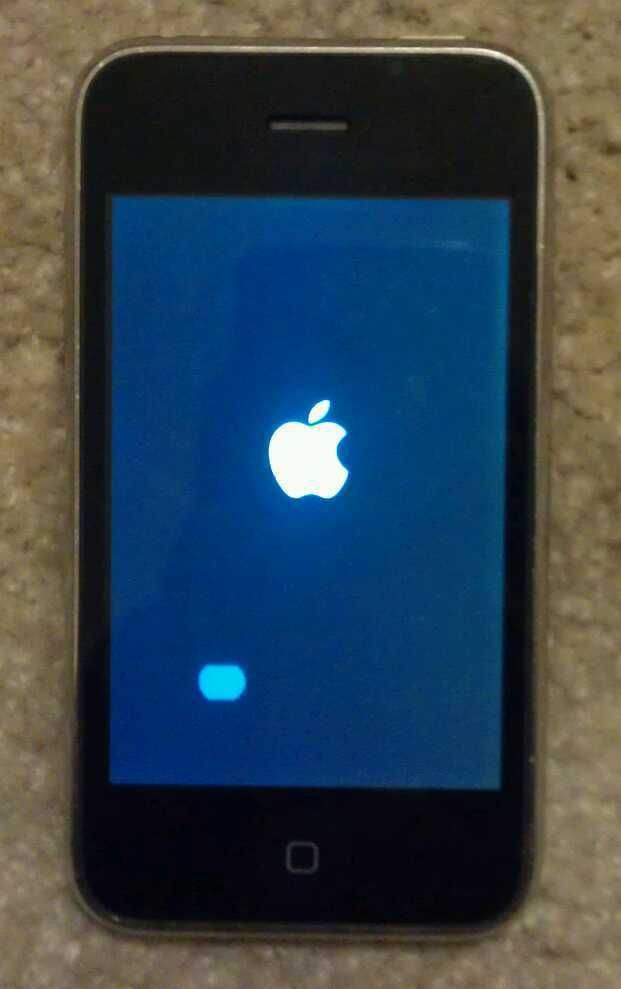 Apple iPhone 3GS 8GB Black Unlocked Smartphone Jailbroken
