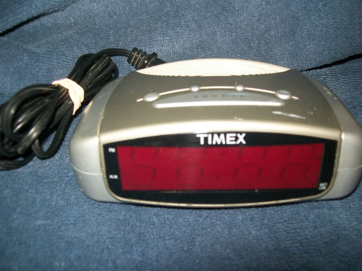 Timex Extra Loud Digital Alarm Clock with Large Numbers Battery Backup
