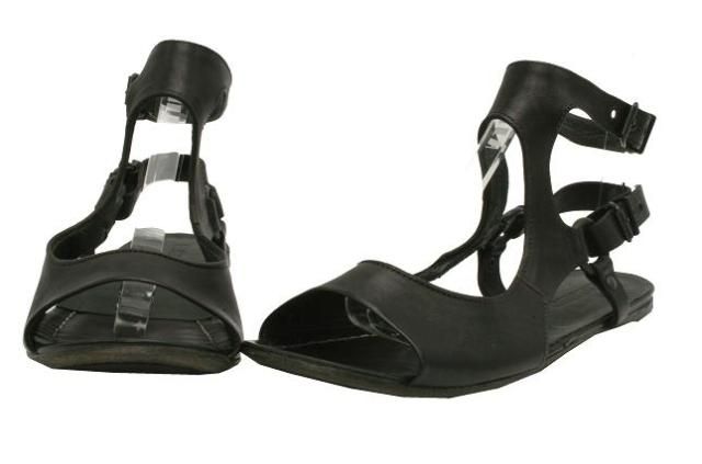 New $495 Elisanero Brown Leather Double Buckle Sandal