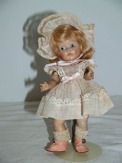 Vogue Strung PE Painted Eye Ginny Doll A O
