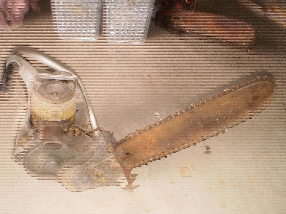 Vintage Antique Fleetwood Chainsaw for Parts Bay State Power Equipment