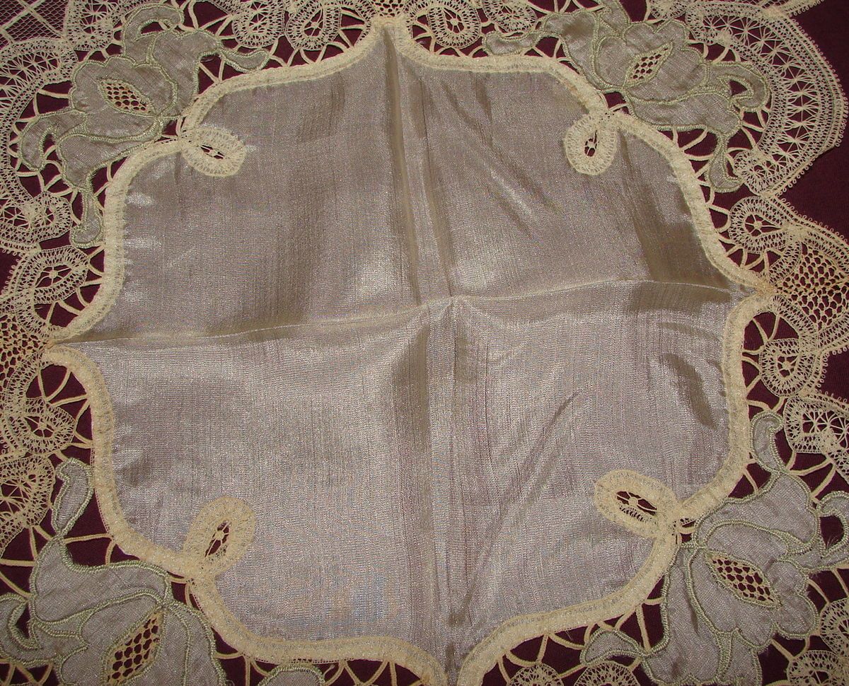 RARE Silk Beauty Antique Lace Bridal Hankie Handkerchief Touch of Blue