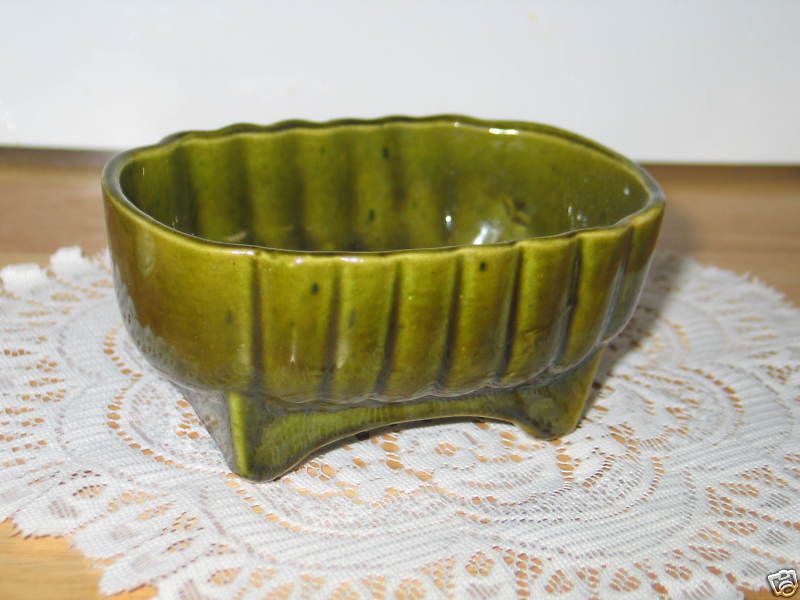  Vintage Upco 376 Green Planter