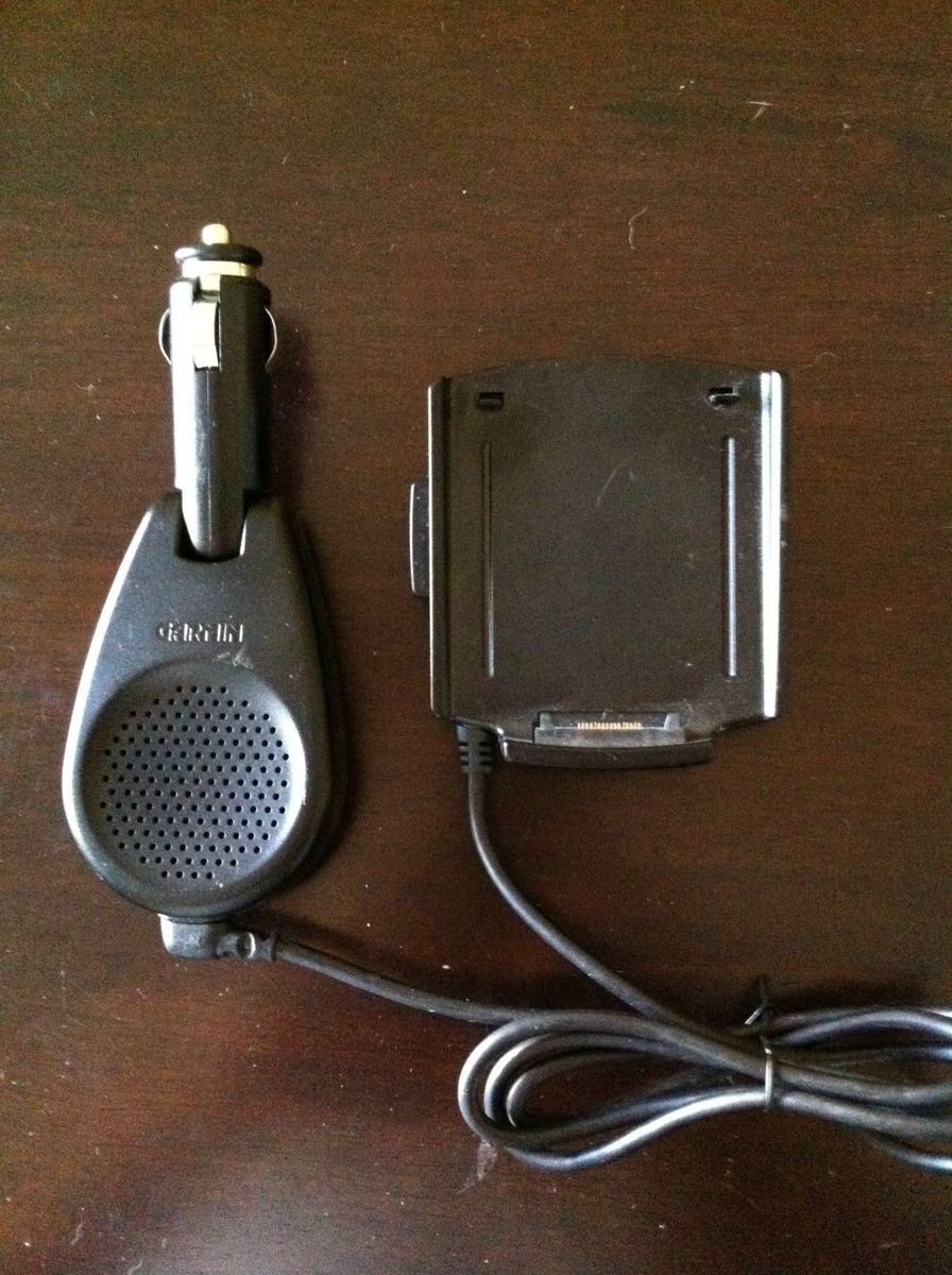 Garmin Ique 12 Volt Charger and Speaker System