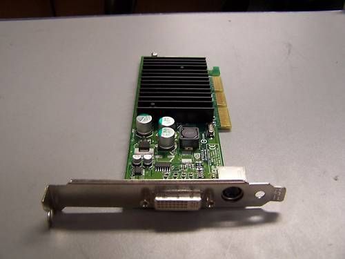 NVIDIA Dell GeForce GeForce4 P117 MX440 64MB AGP DVI M