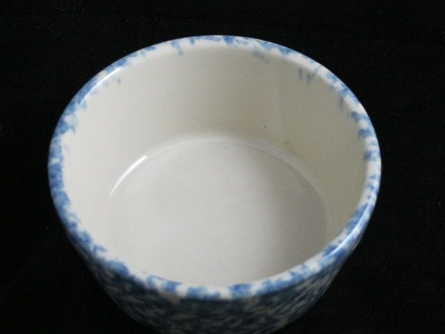 Gerald Henn Roseville Blue Spongeware Bowl Workshops of… 5H x 2 5D